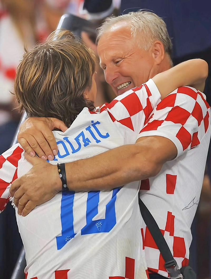 火箭队记：范弗里特不太可能被交易