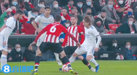 翻牌后压力测试对手的方法（翻牌后给对手施压的策略）