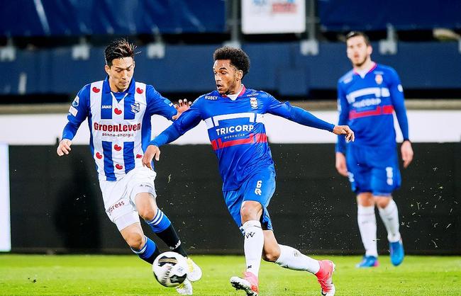 球队在主场 球队在主场