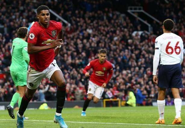 [NBA]东契奇传球失误 莱昂纳德上篮打成并加罚.