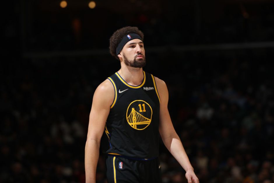 裁判专家：裁判漏判了吕迪格一张黄牌，他应当吃到两黄而下场